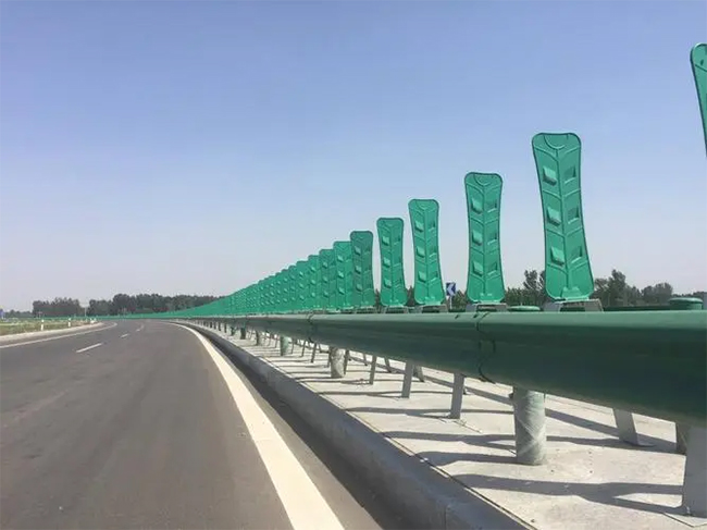 贵港高速波形钢护栏